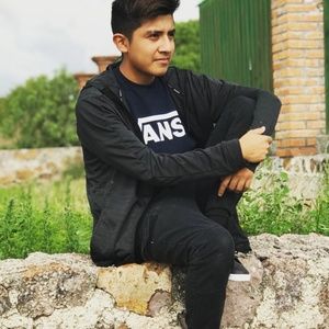 Meet your Posher, Peter